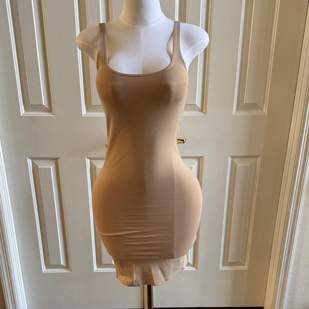 Forever 21 Tan Bodycon Dress